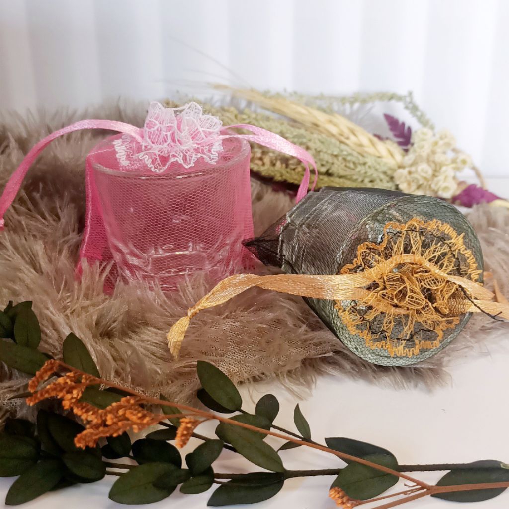 (50 pcs)kantong tile souvenir ukuran 8x9 dan 10x10 untuk gelas sloki /gelas kecil