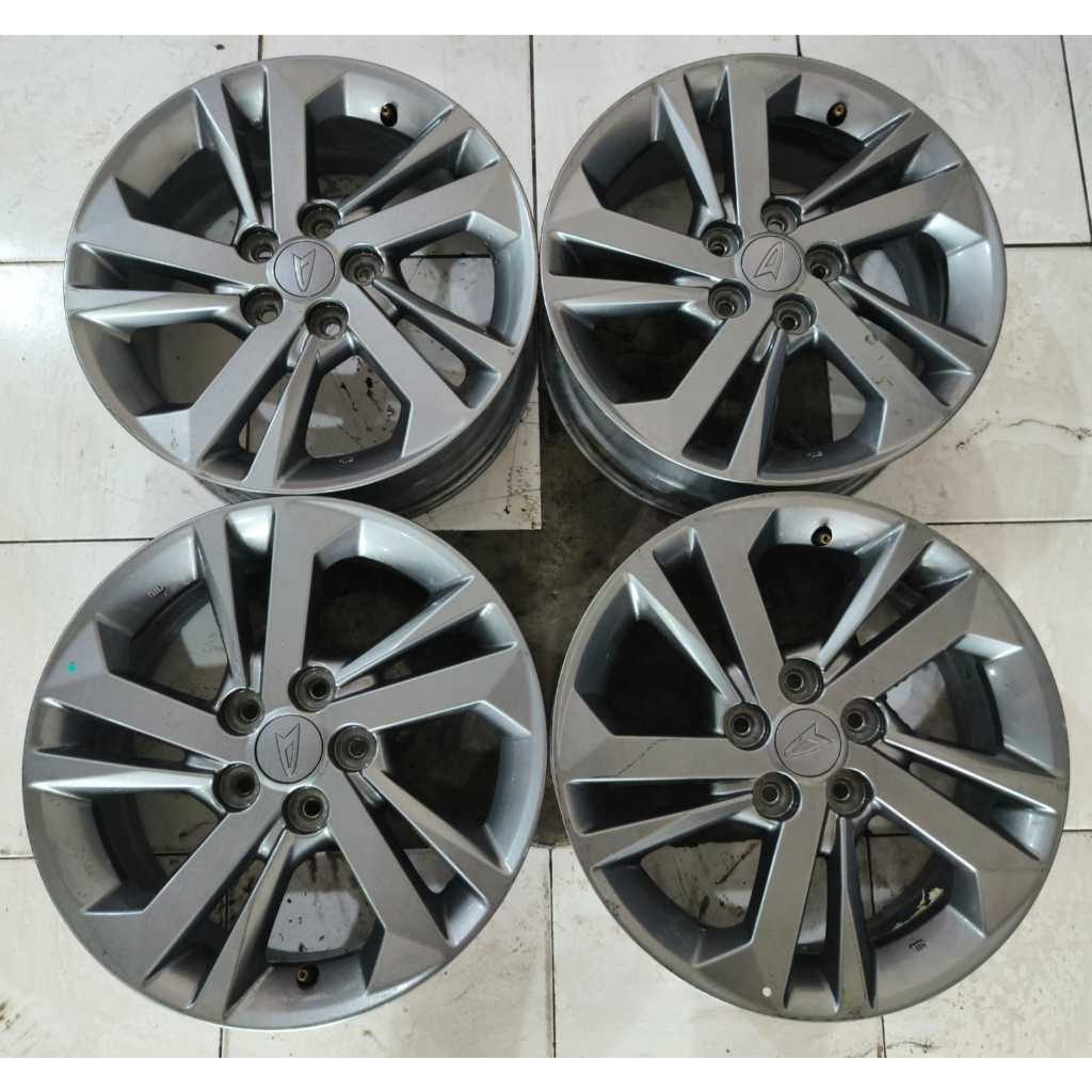 Velg Mobil Bekas Copotan Standar Xenia New Ring 15 Lobang 5x100