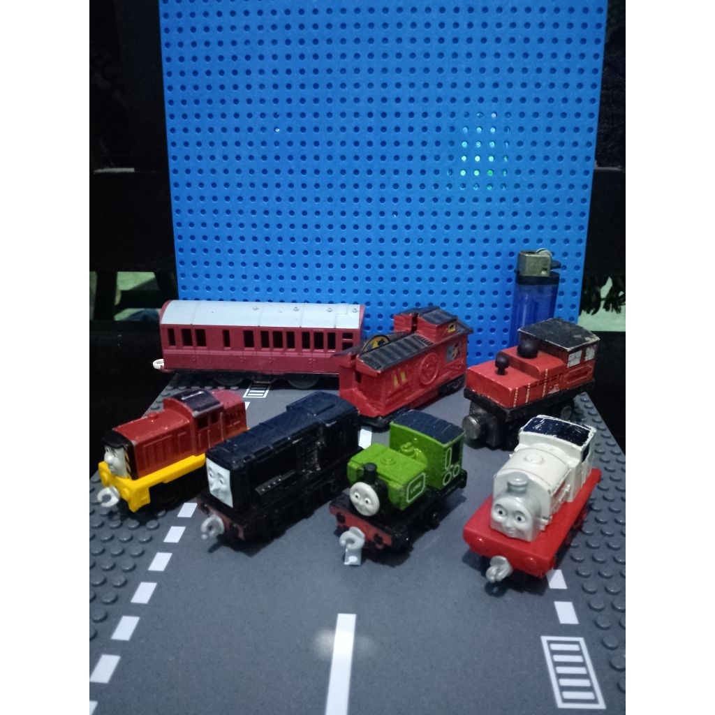 Kereta Thomas Original Mattel Thomas Bahan Mix Besi & Plastik