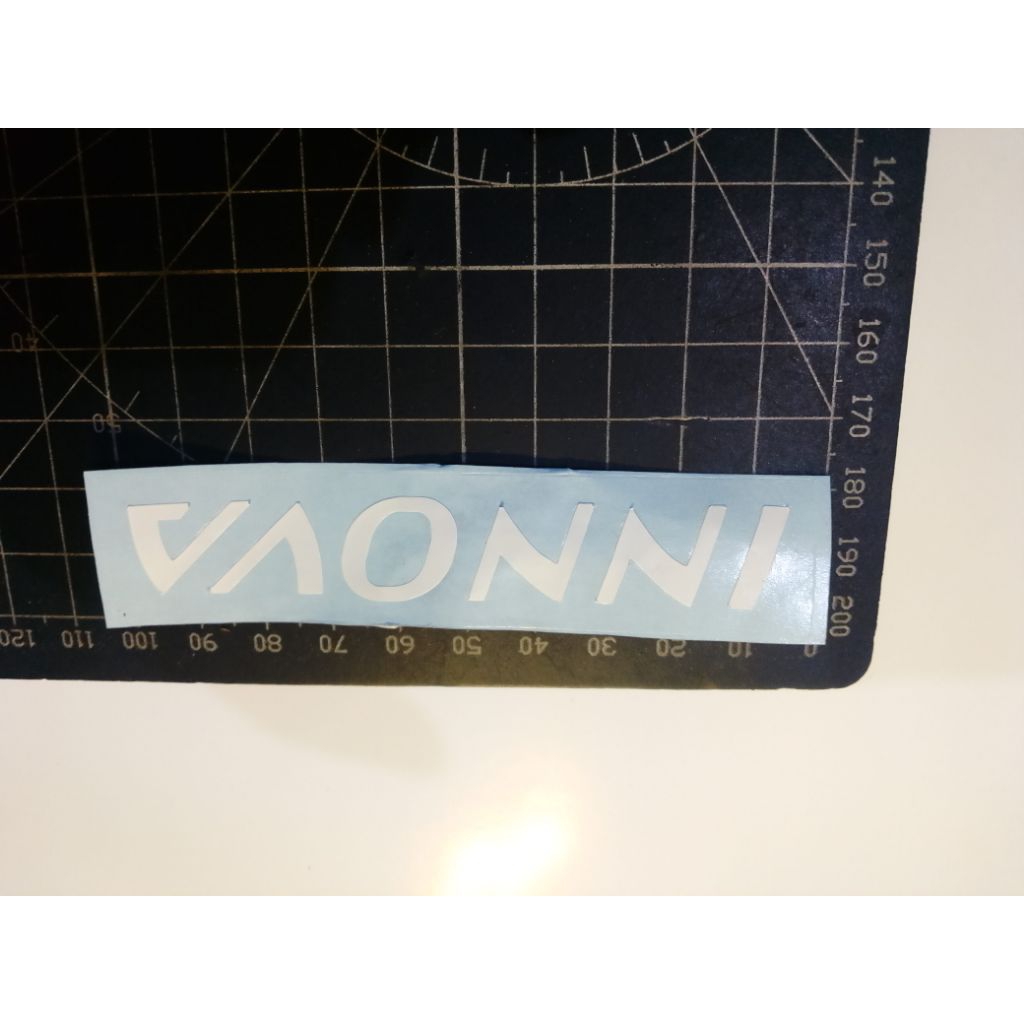 stiker cutting innova