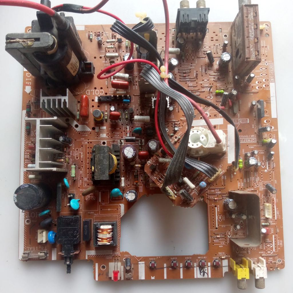 mesin tv Sharp tabung 14inch,komponen lengkap, cabutan  blum uji tes,gambling