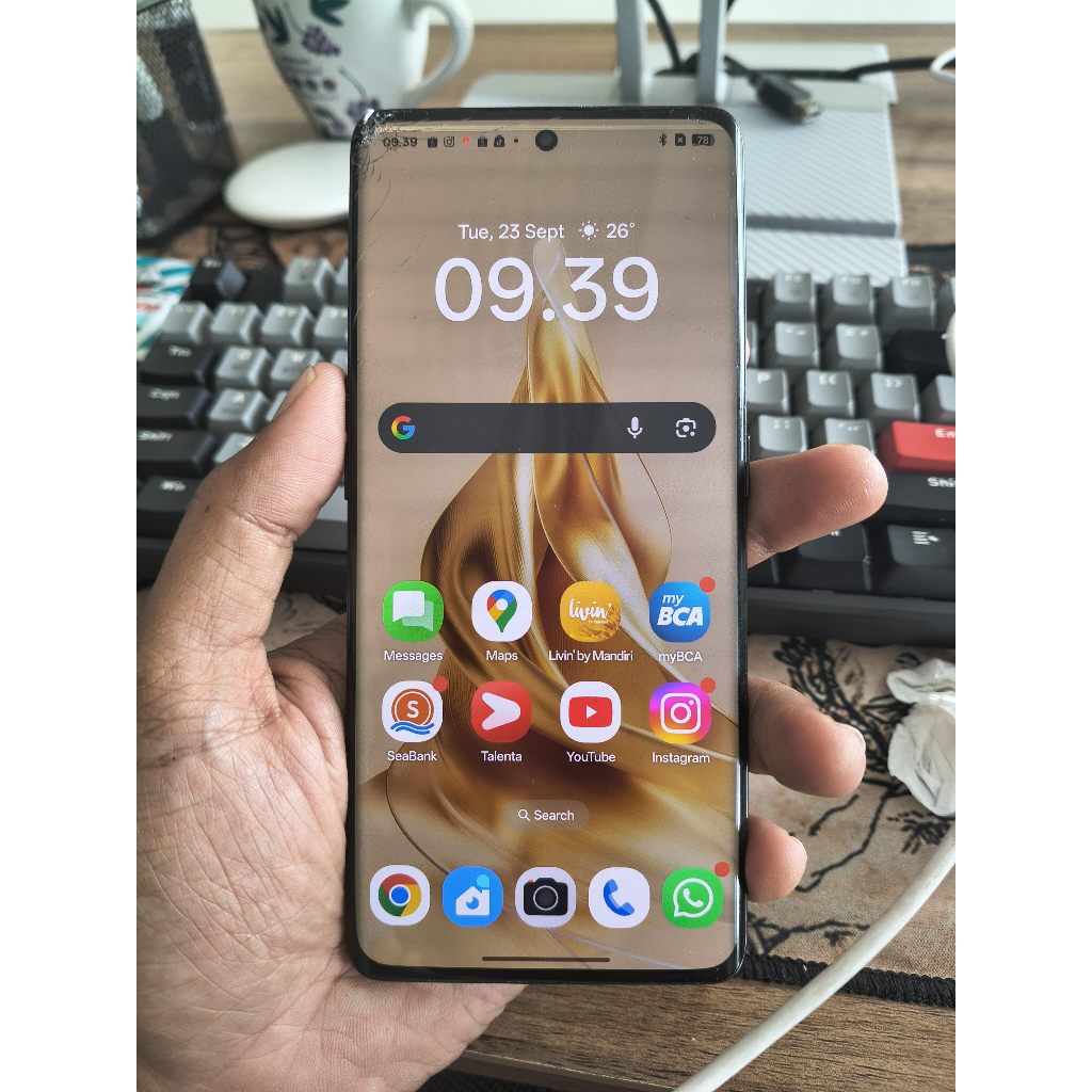 Oppo Reno 8T 5G Snapdragon 695 8/128 Bekas Minus Retak Layar
