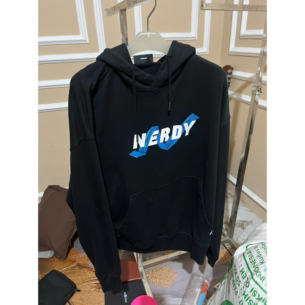 Hoodie nerdy like new