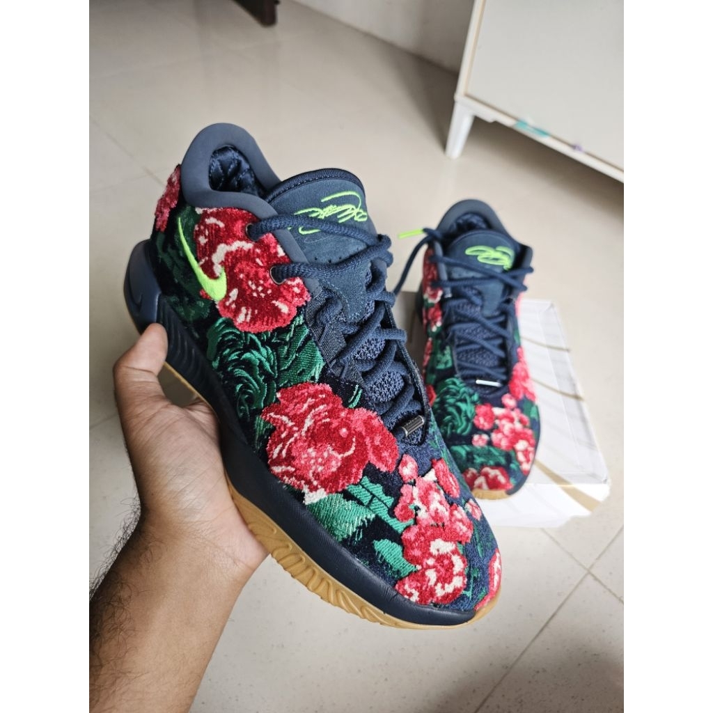 NIKE LEBRON 21 PRM FATHER OF PEARL