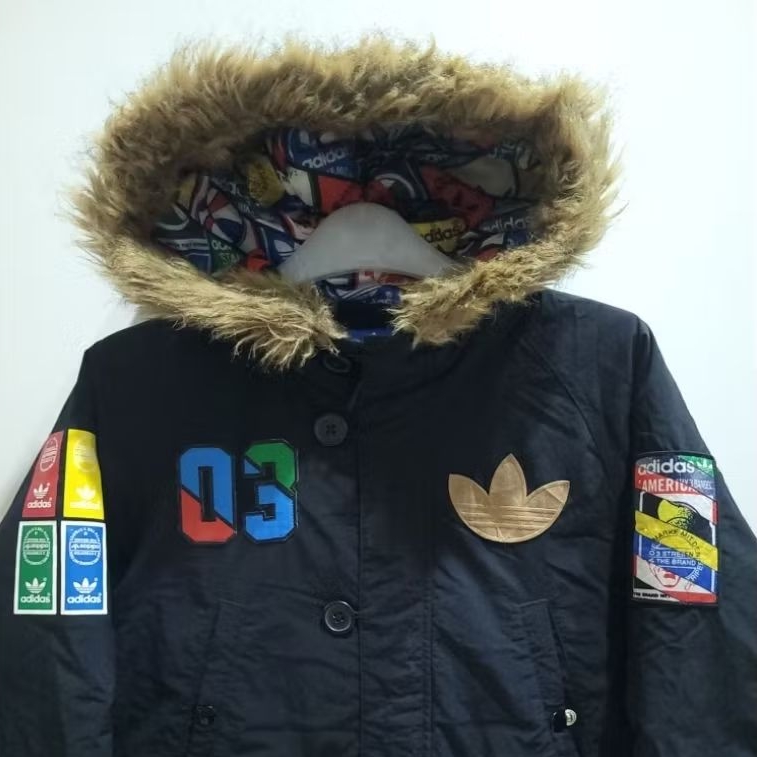 Adidas Badge Down Jacket Black size S