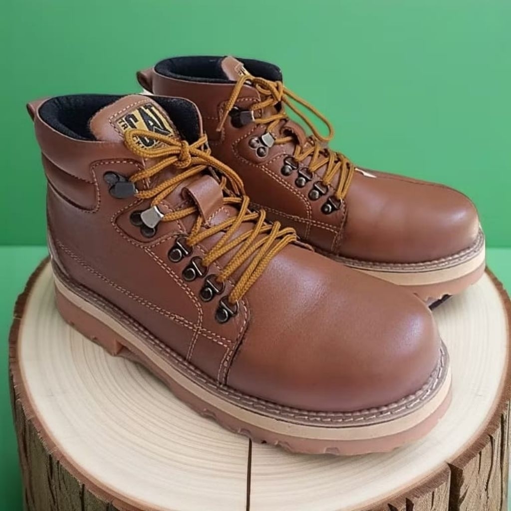 Sepatu Safety Boots Pria Kulit Asli CAT Ujung Besi Recommended Seller