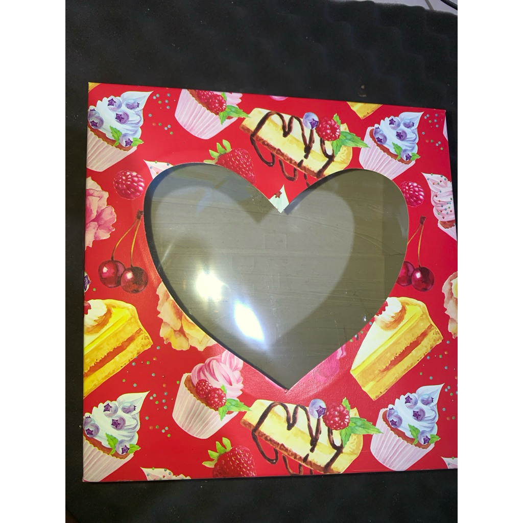 [Isi10] Dus Kue Tart Tutup Motif hati 24x24 / Dus Box Merah Tutup Hati Ukuran 24x24