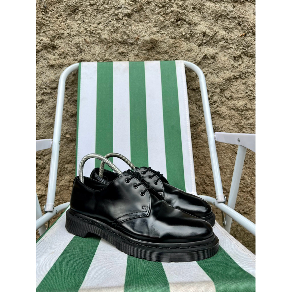 dr martens 1461 mono black