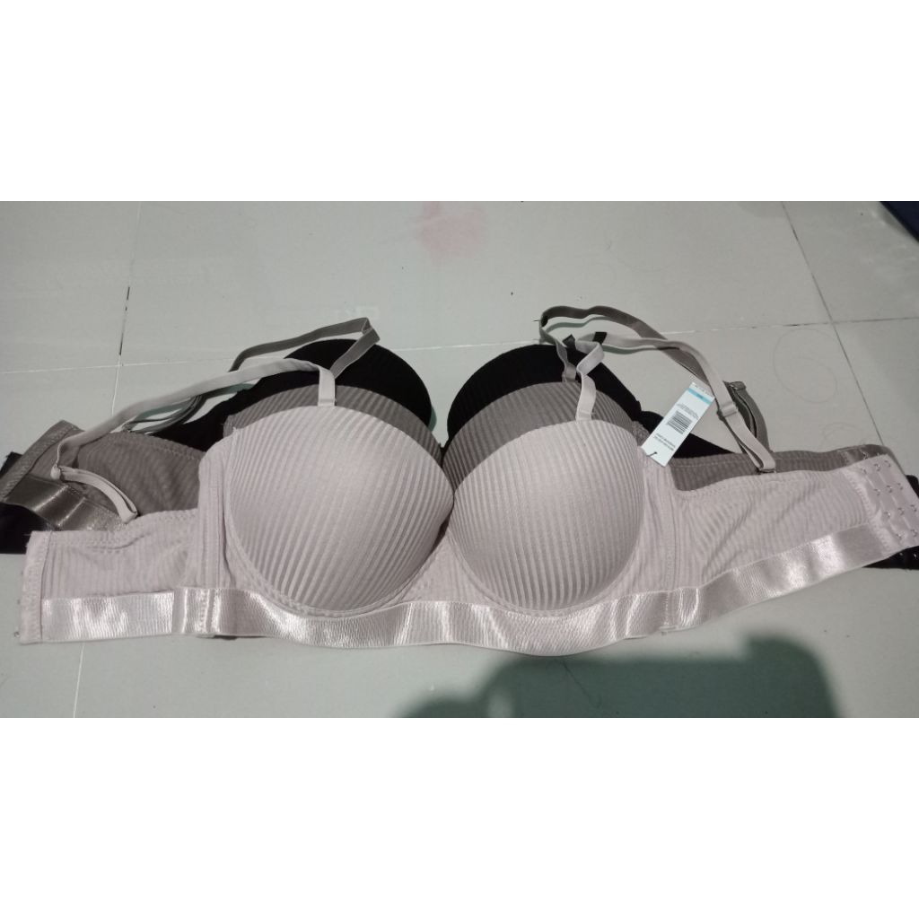 BRA TAHARI ISI 3