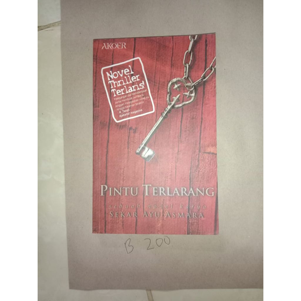 BUKU PINTU TERLARANG