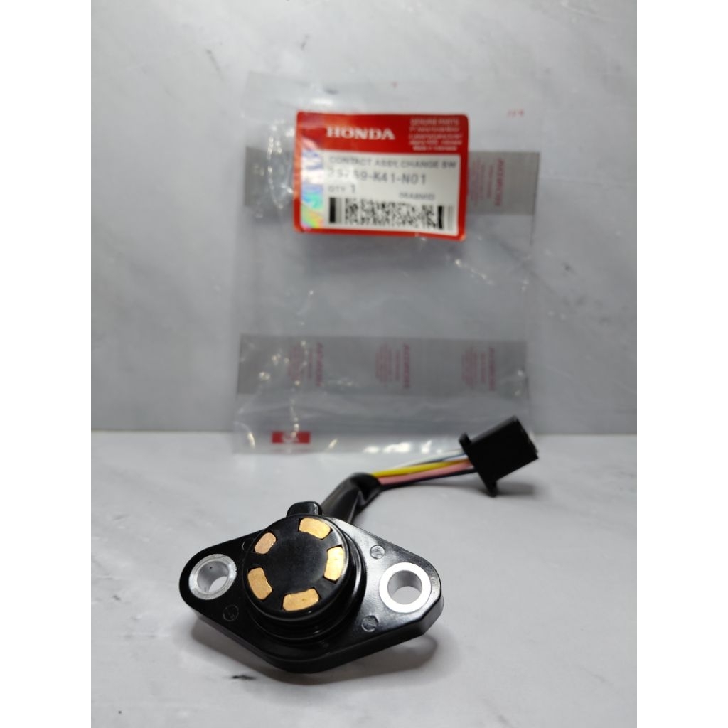 Switch Netral Switch Sensor Gigi HONDA Supra x 125, Supra helmin KODE PART (35759-K41-N01)