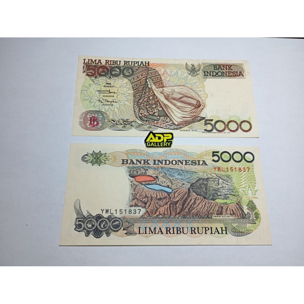 Uang kuno Asli indonesia 5000 sasando, kondisi seperti baru