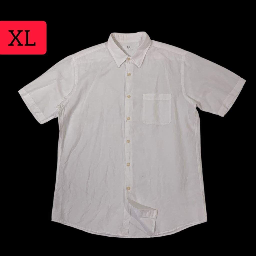 Kemeja putih lengan pendek Linen UNIQLO ( size XL )