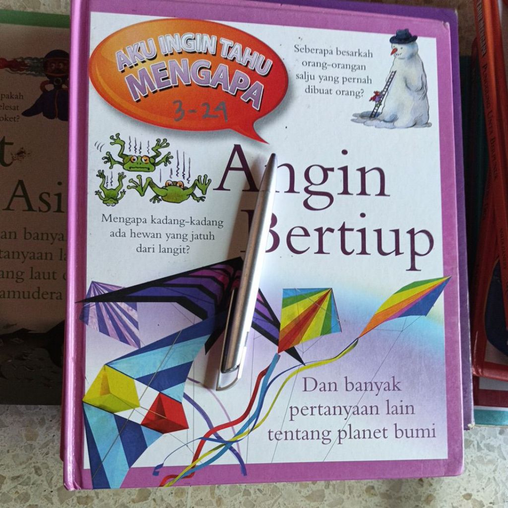 Buku Aku Ingin Tahu (Angin Bertiup)