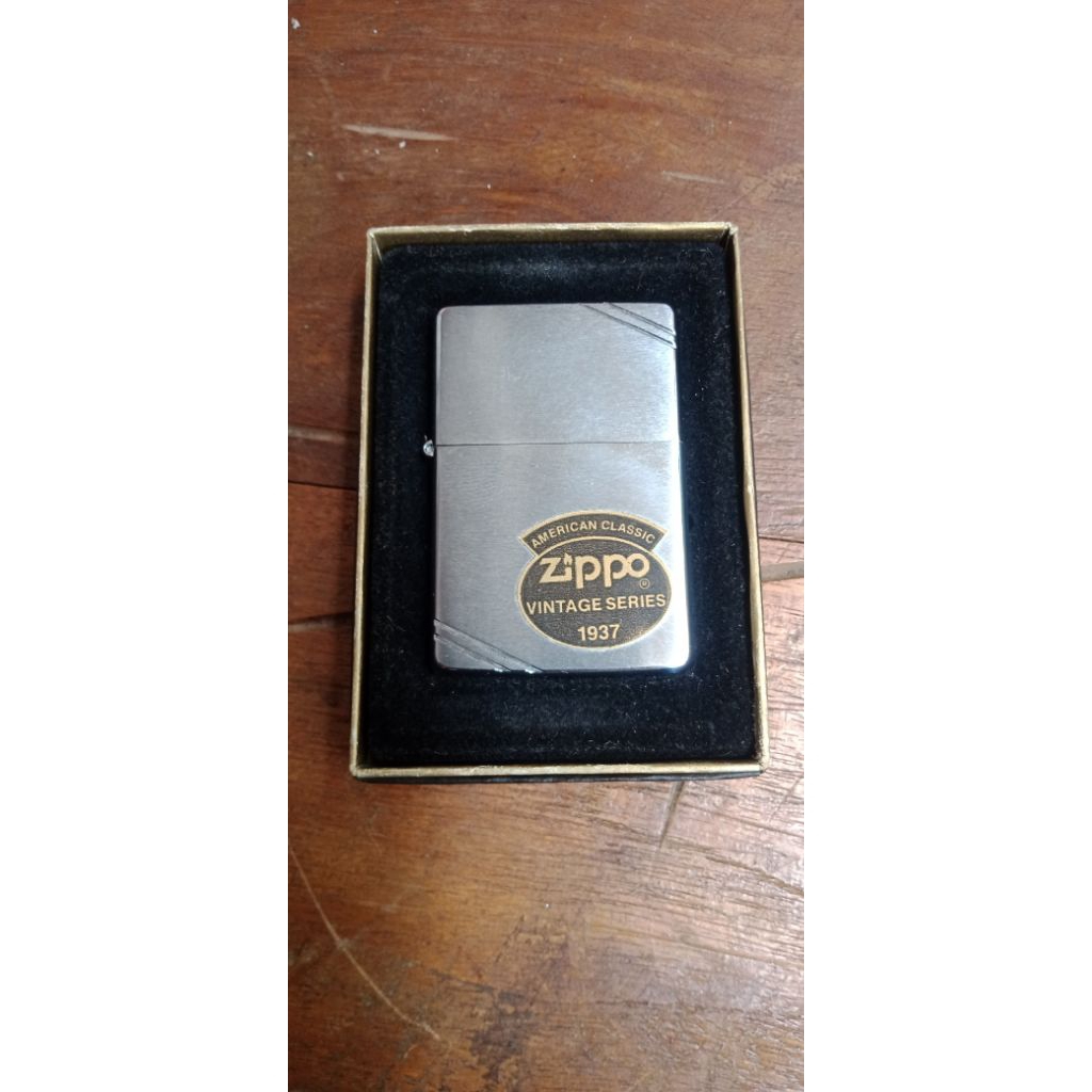 zippo vintage NOS replica 1937 Romawi 1990