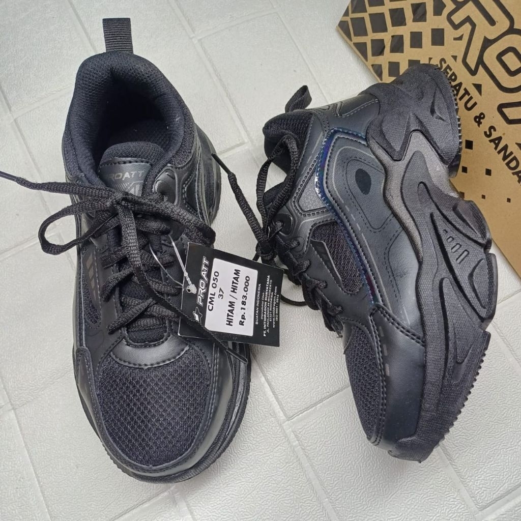 Sepatu sekolah pro att tali CML 052 hitam