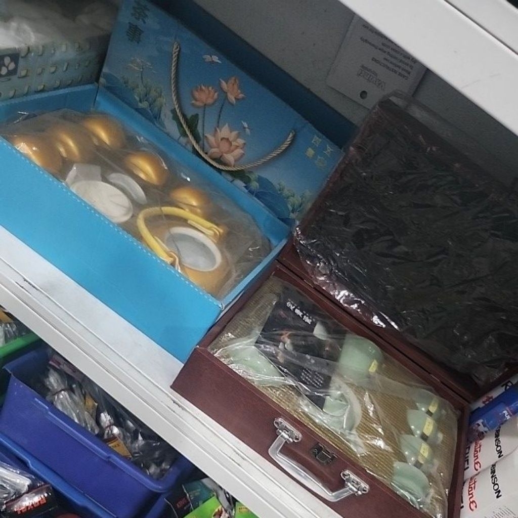 chinese tea set plus box Teko chinese tea set cangkir estetik cangkir gold cangkir hijau