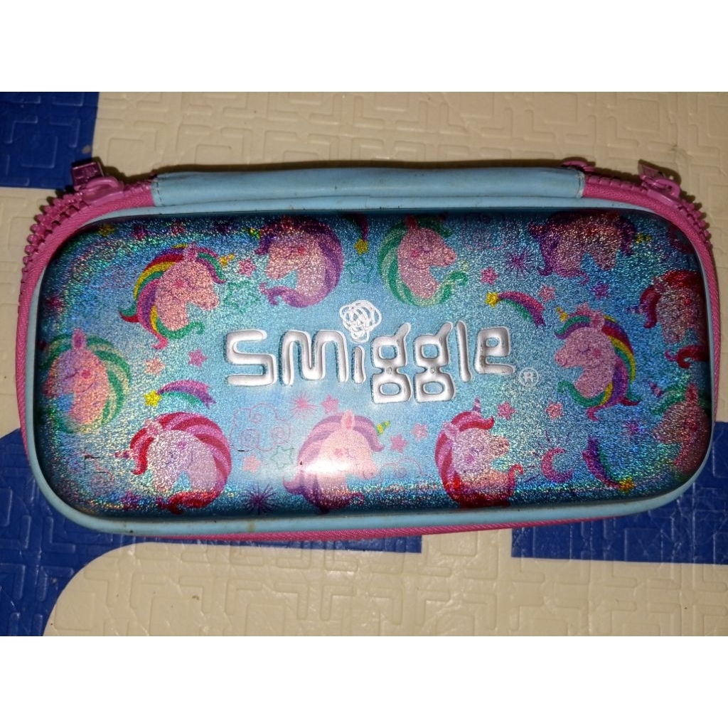 tempat pensil smiggle ori