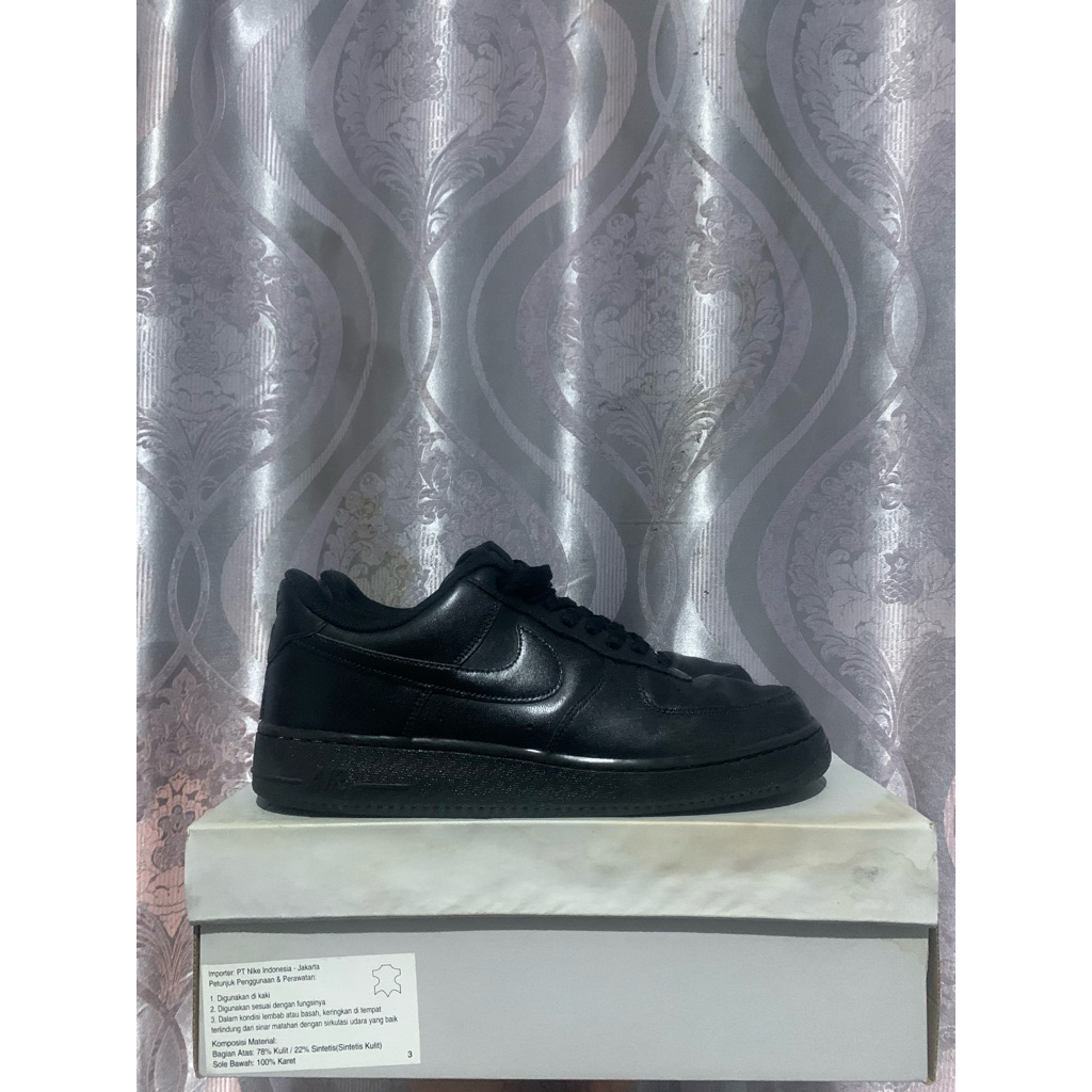 Nike air force 1 black