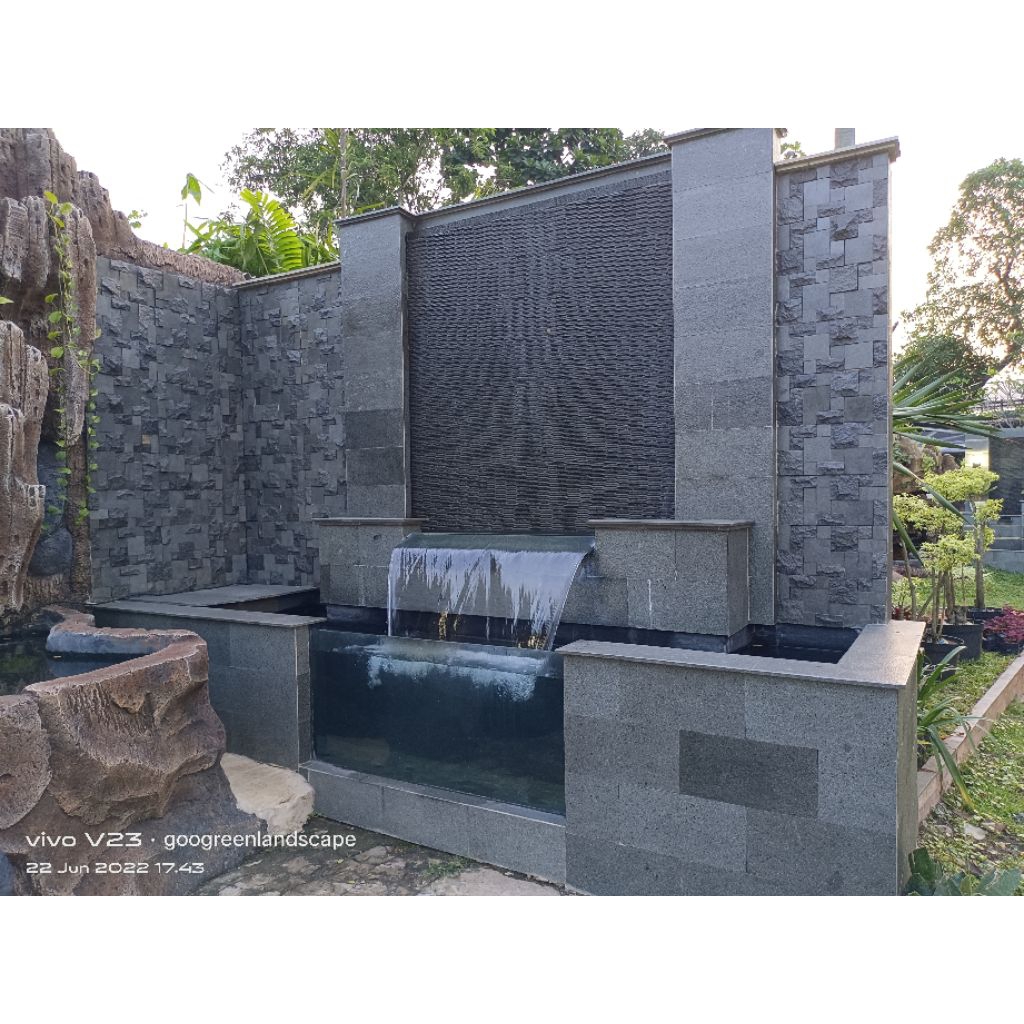 kolam koi minimalis, kolam kaca