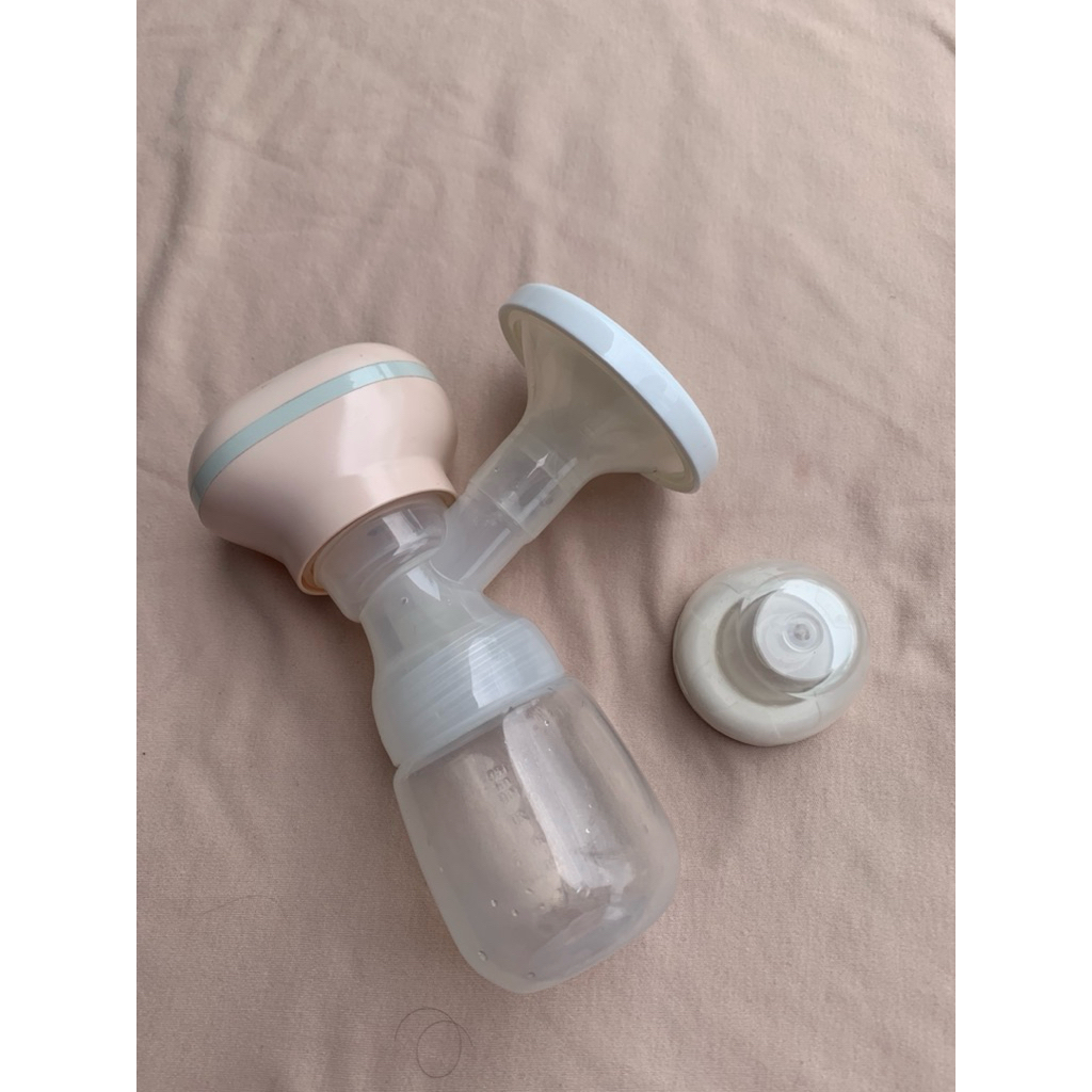 PRELOVED YOMI BREAST PUMP