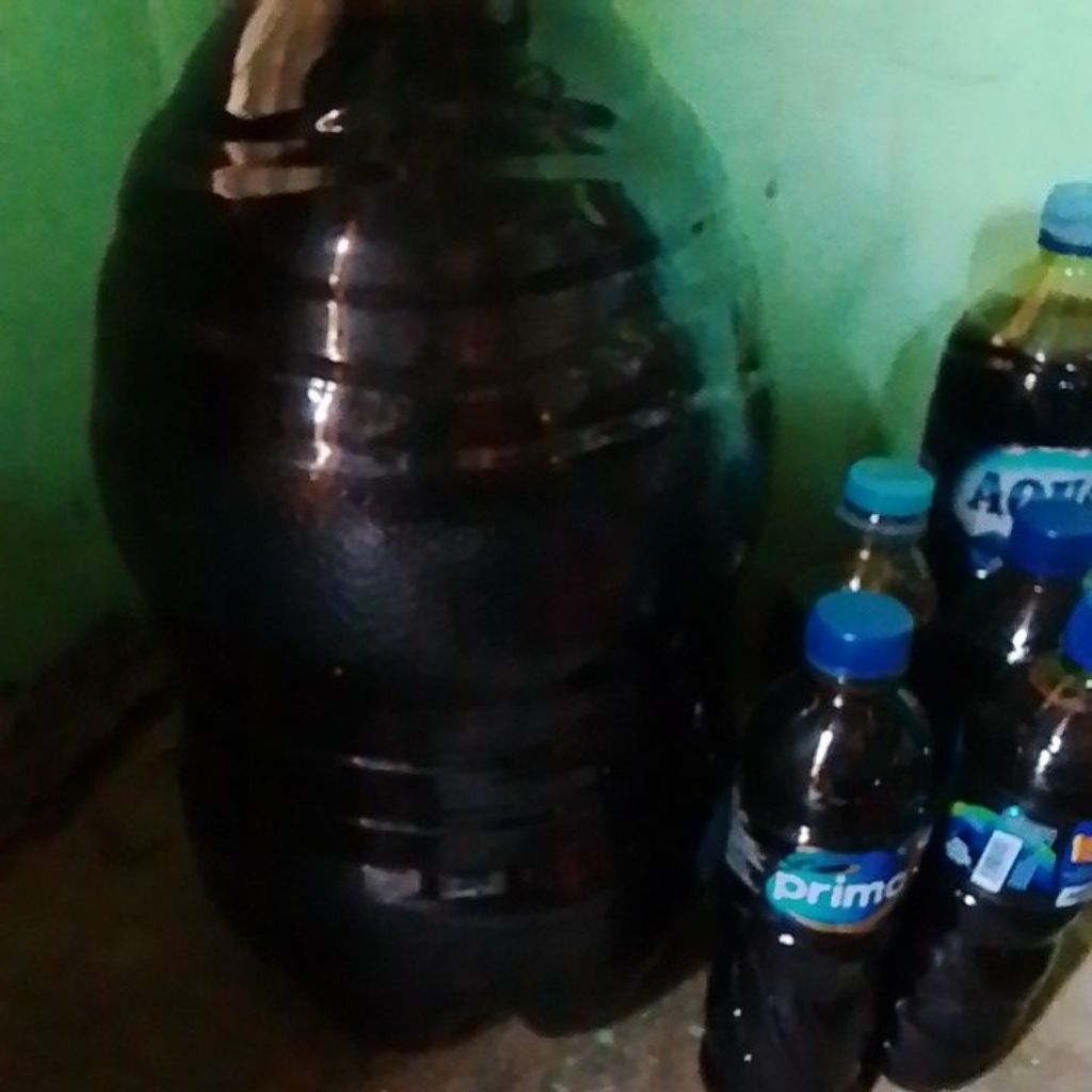 TETES TEBU 900 gr-MOLASE 2 kg-TETES TEBU PAKAN TERNAK-TETES TEBU ASLI-MOLASE ASLI TANPA CAMPURAN AIR