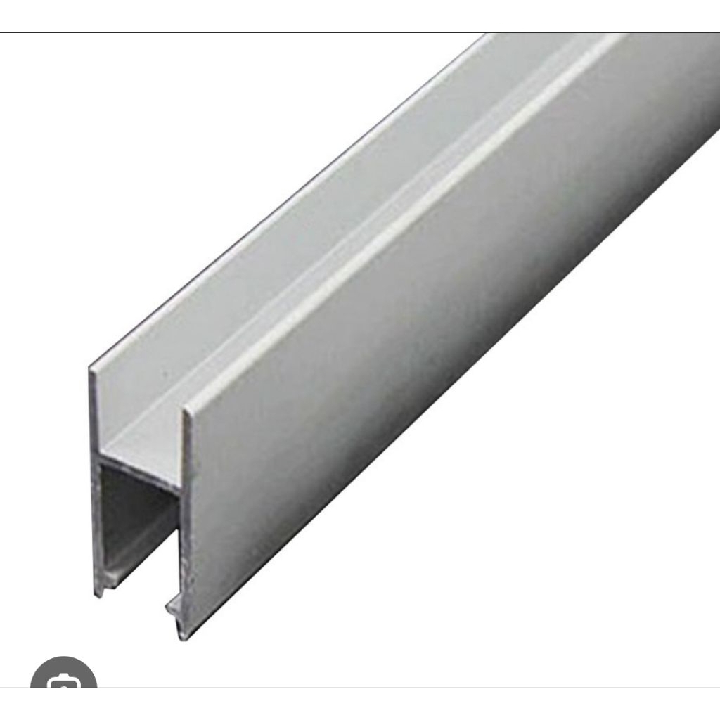 Rel H Etalase Aluminium 1 Meter