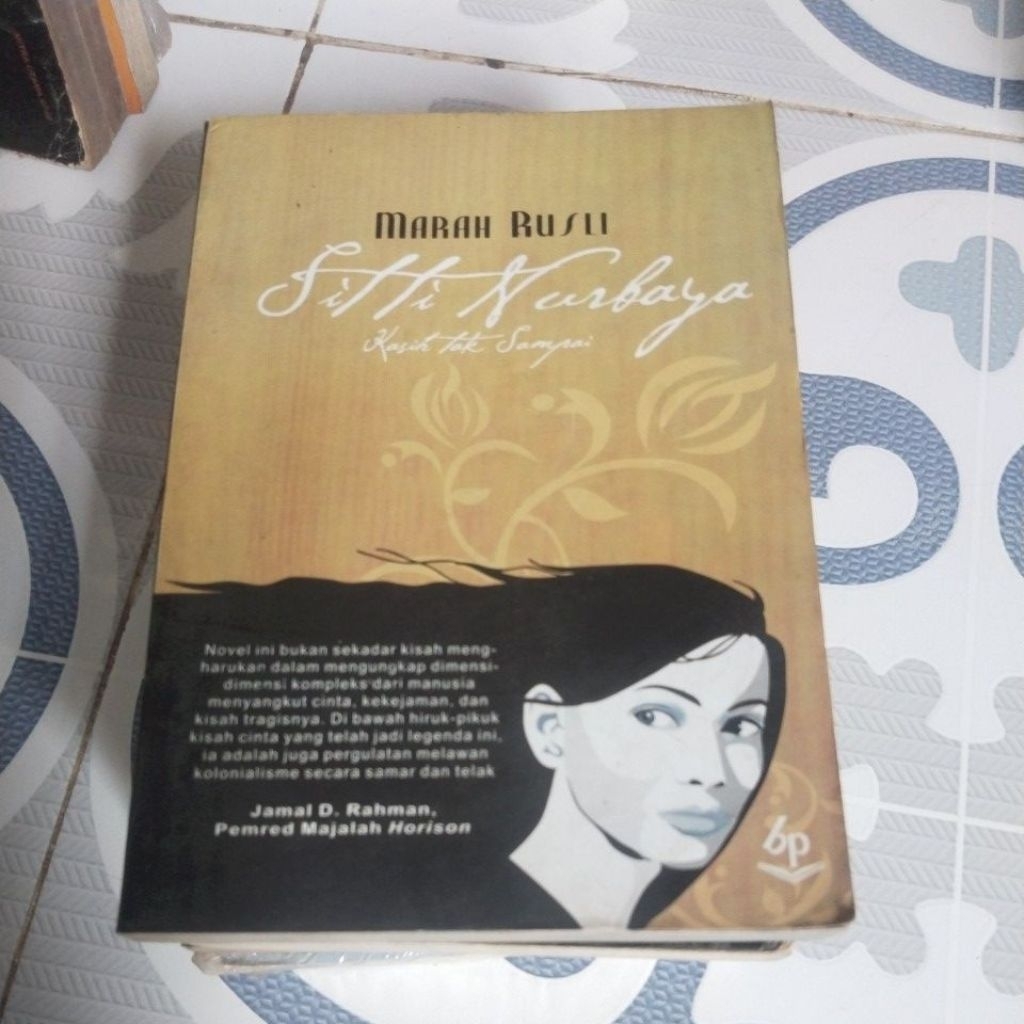 sastra SITTI NURBAYA ( kisah tak sampai)