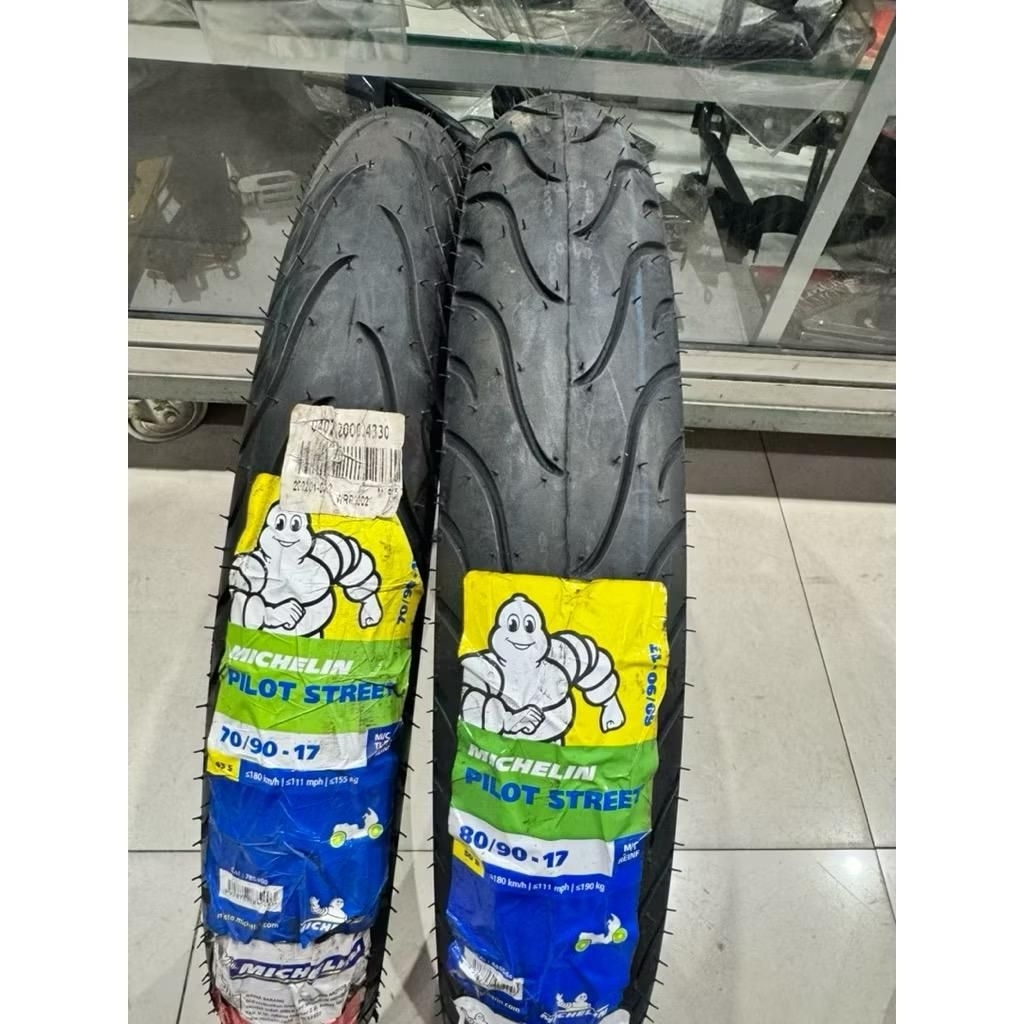 BAN LUAR MICHELIN PILOT STREET 70/90-17 , 80/80-17 , 90/80-17 , 100/80-17 , 110/70-17