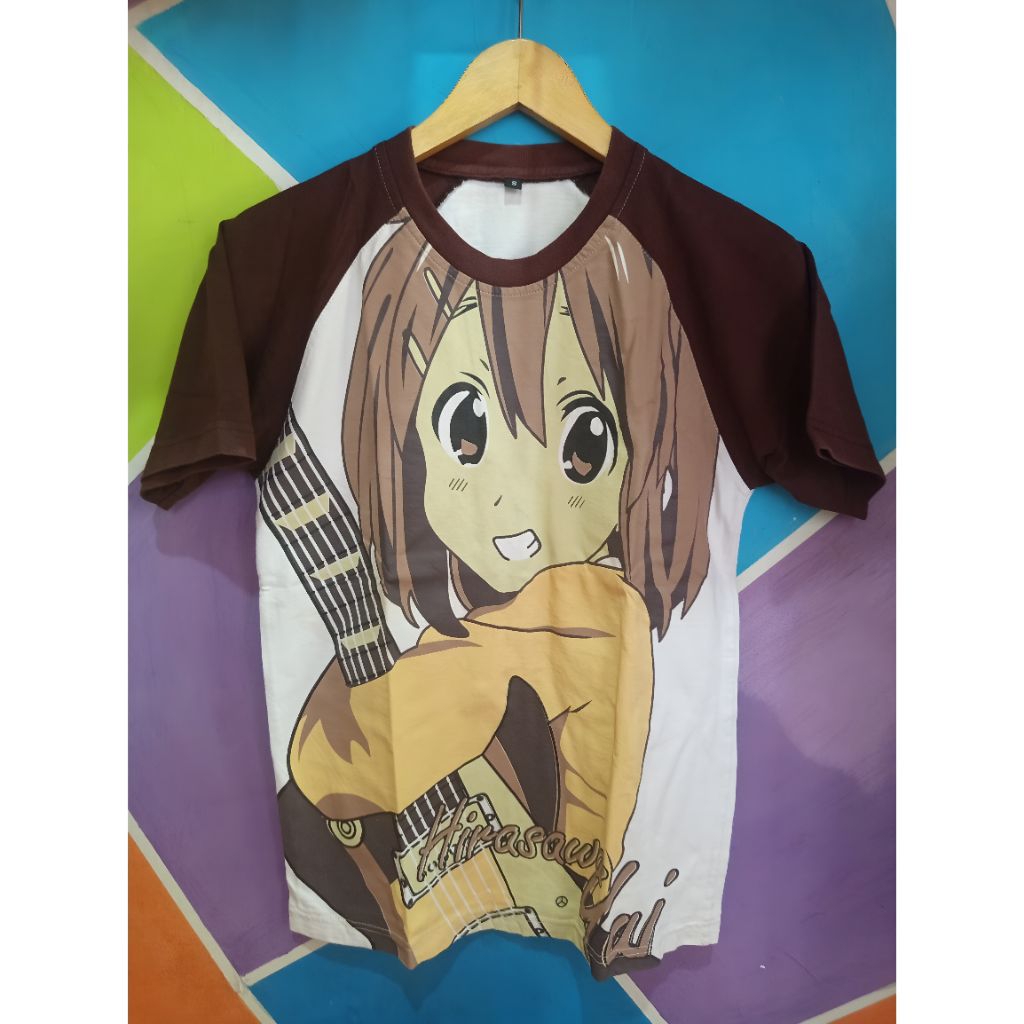 T-shirt Anime Hirasawa Yui K-ON
