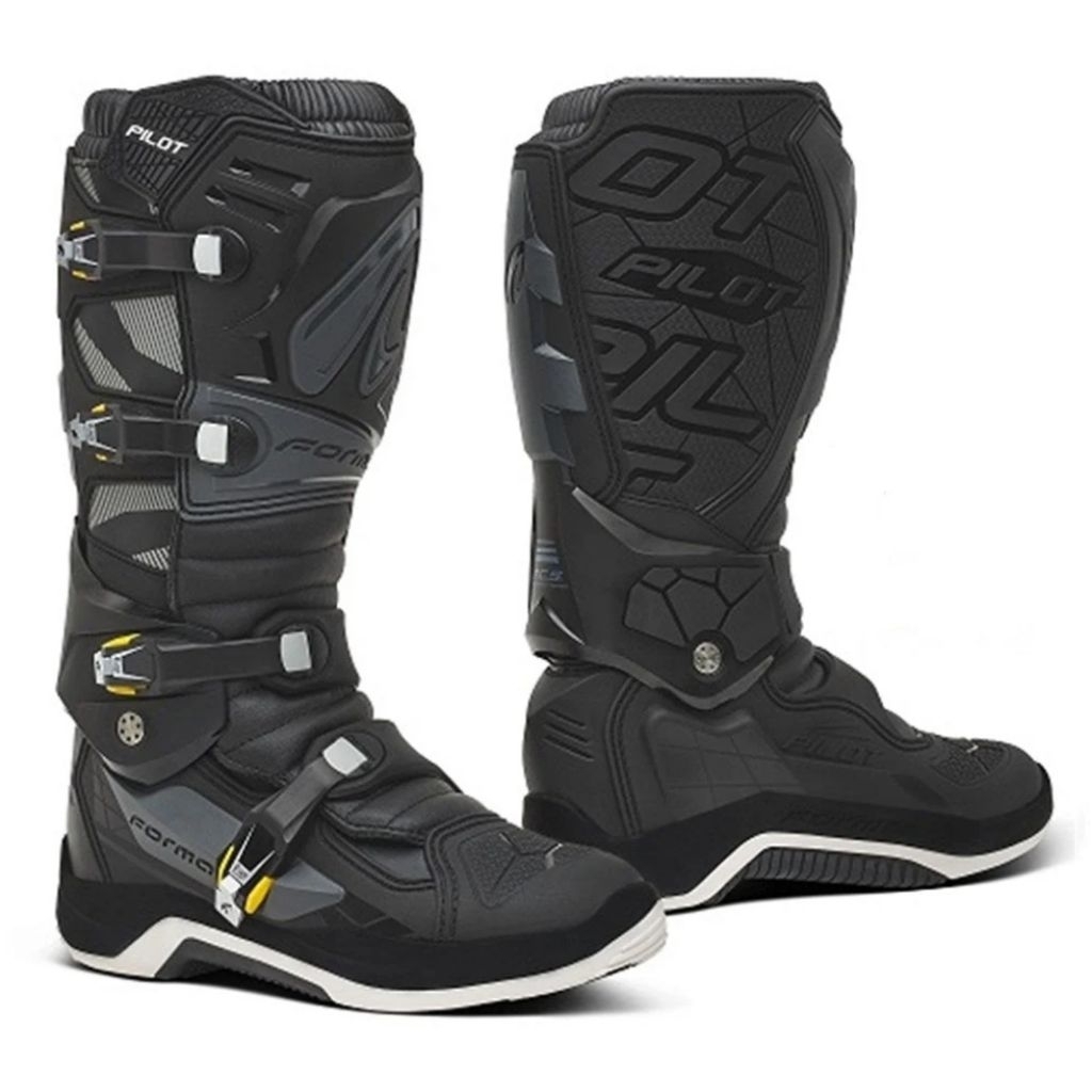 sepatu trail boot forma pilot engsel