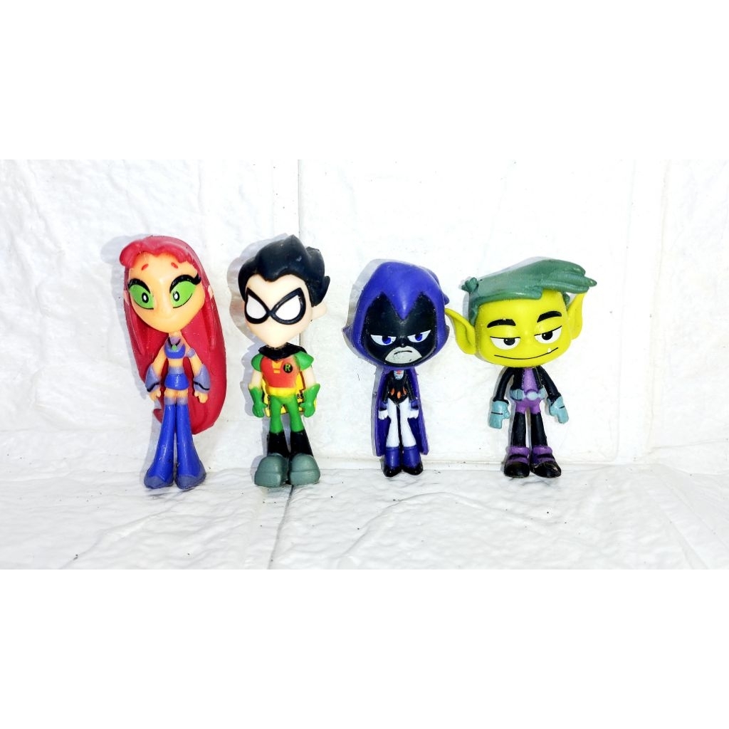 Set Figure | The Titan | DC comics