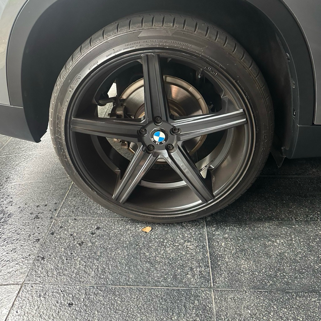 Velg Niche R22 BMW X5 F15 + Ban 265/35 r22 & 315/30 r22