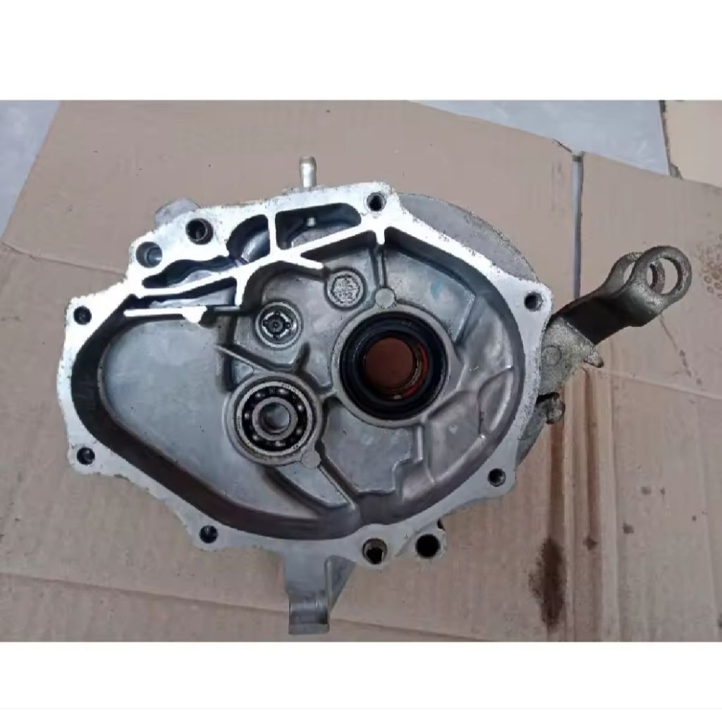 Tutup Cover Gear Rasio Beat Fi Beat Karbu Scoopy Karbu Vario Karbu / ORIGINAL COPOTAN