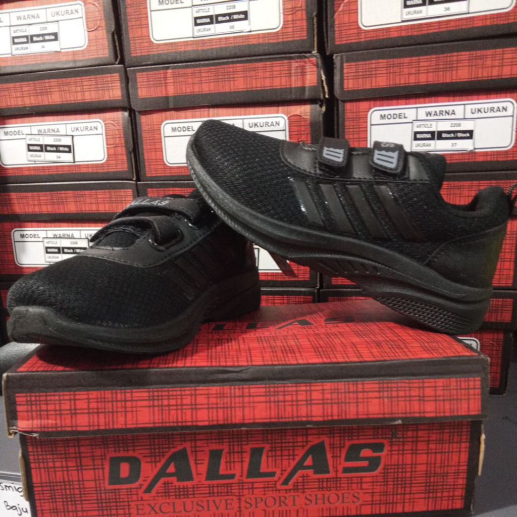 SEPATU SEKOLAH DALLAS