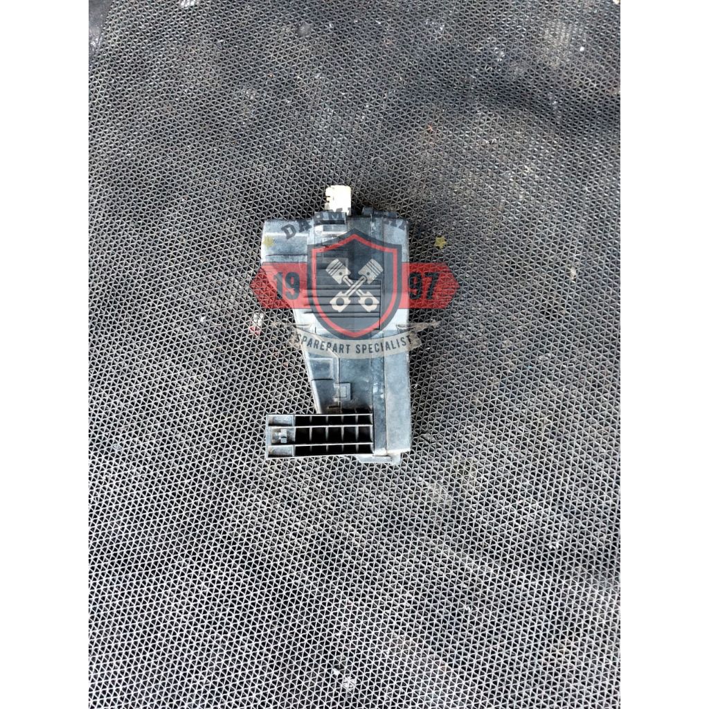 FUSE BOX SEKRING MESIN ESCUDO INJECTION 1.6 ORIGINAL
