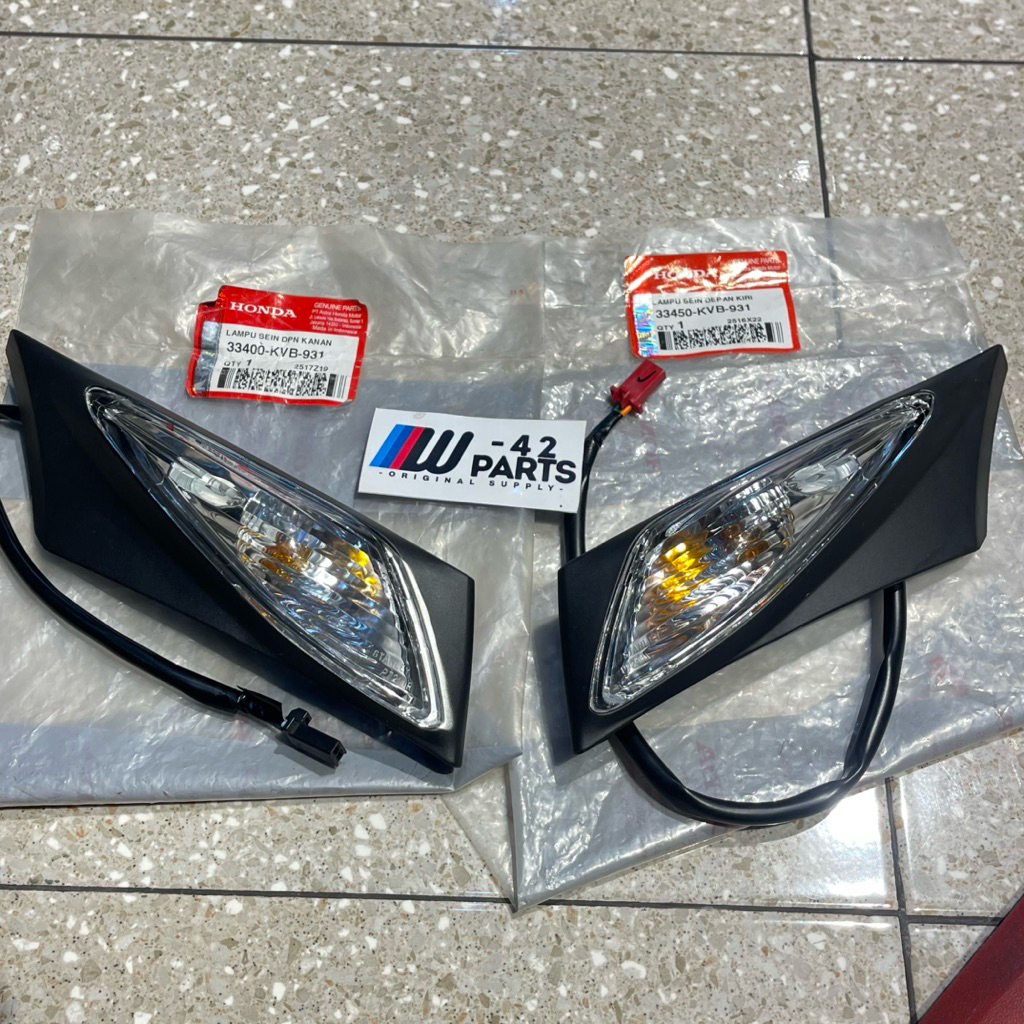 LAMPU SEIN DEPAN VARIO KARBU 110 CW KANAN KIRI ORIGINAL AHM 33400 33450 KVB 931