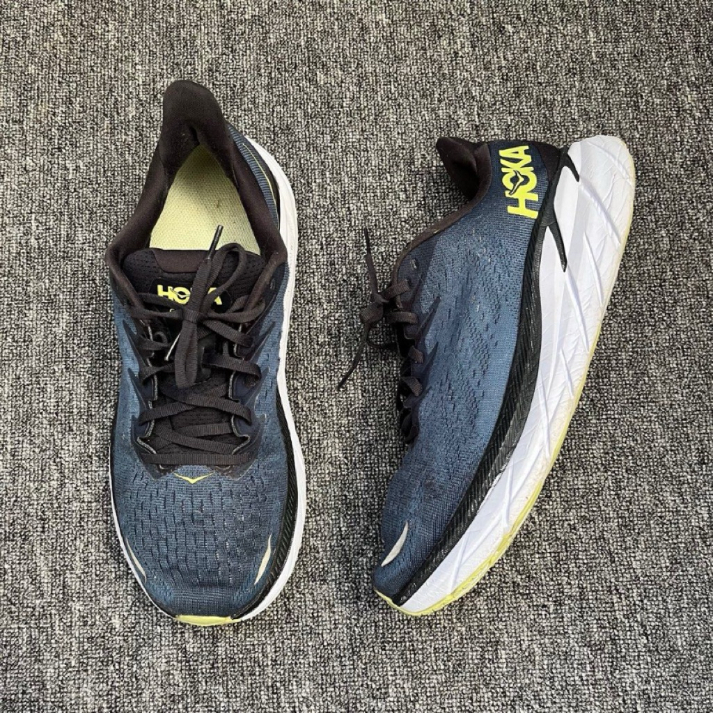 Sepatu Hoka One One Clifton 8