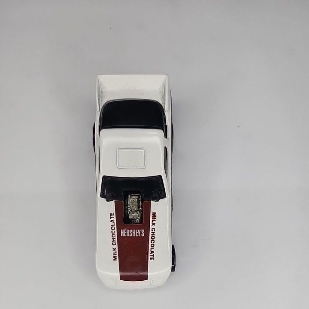 HOT WHEELS FUNNY CAR CHOCOLATE