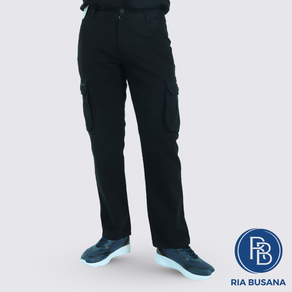 Ria Busana - M Zone - Celana Panjang Cargo Kantong Dewasa Pria Tebal Hitam Art. GEFM00916GTN