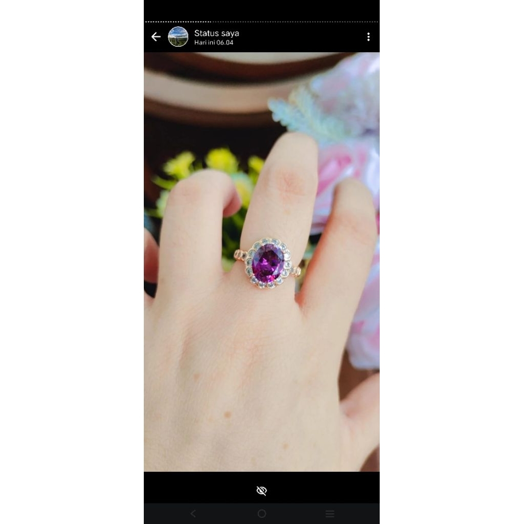 cincin mata ungu