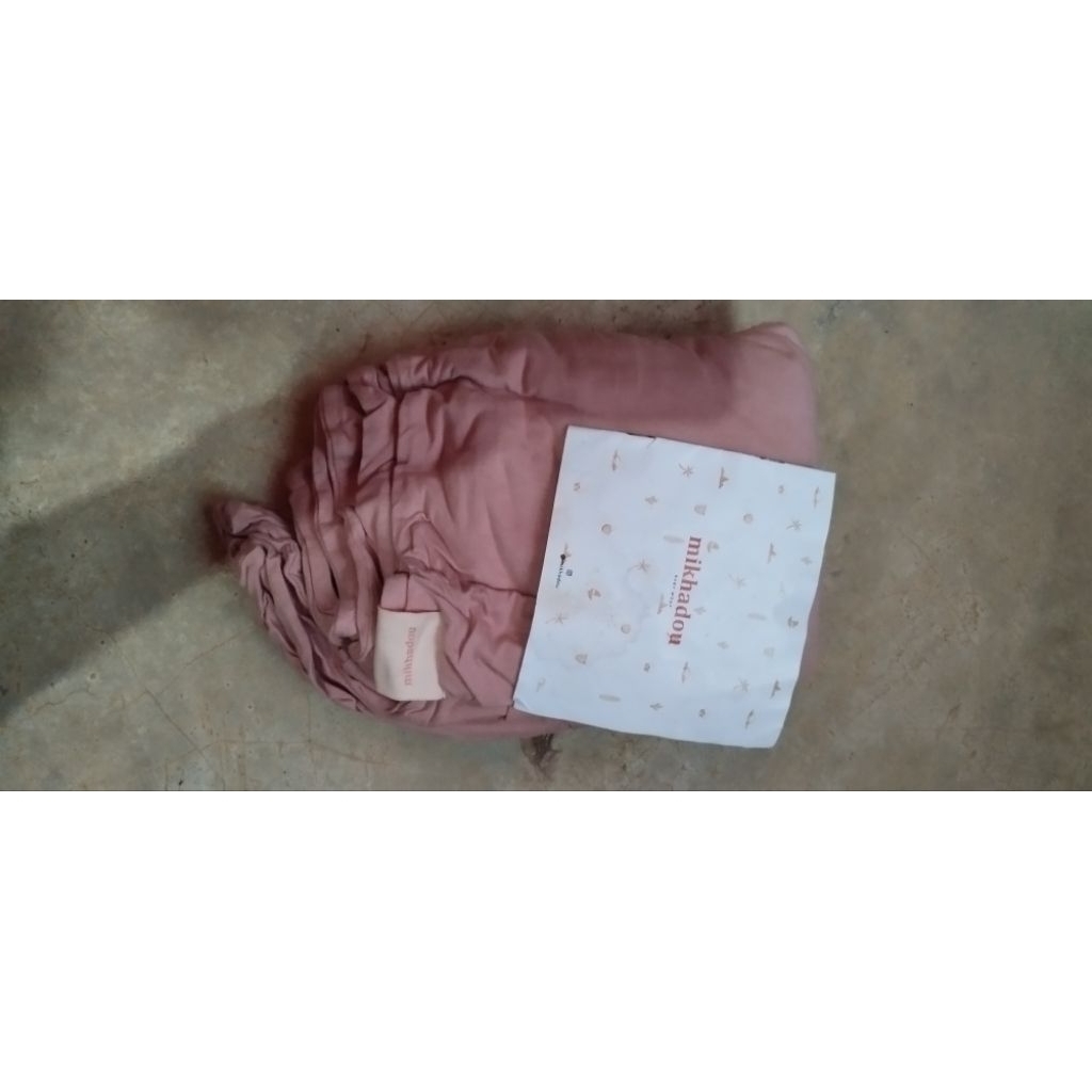 gendongan m shape mikhadou prelov