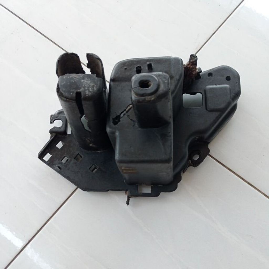 rumah ,dusukan aki supra x 100