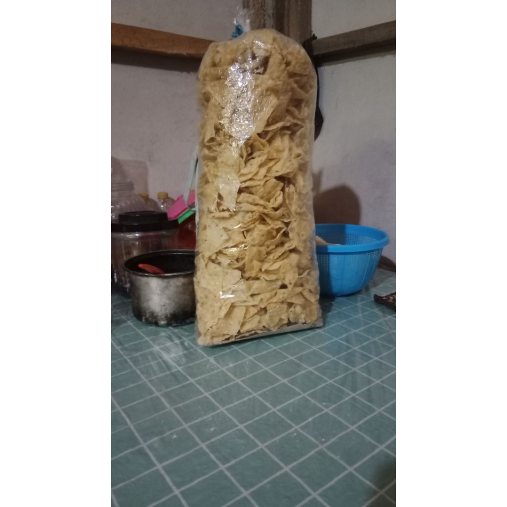 Snack Cemilan Pangsit Bawang Paket Kiloan