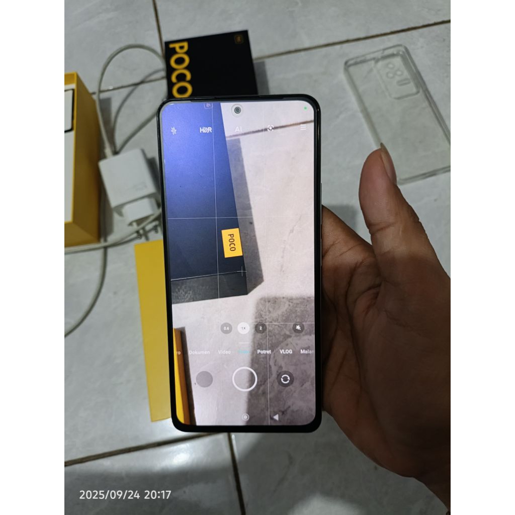 Poco F4 8/256 Second