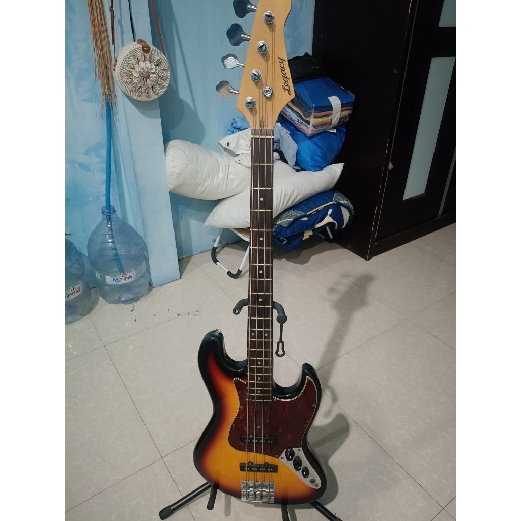 gitar bass 4 senar legacy