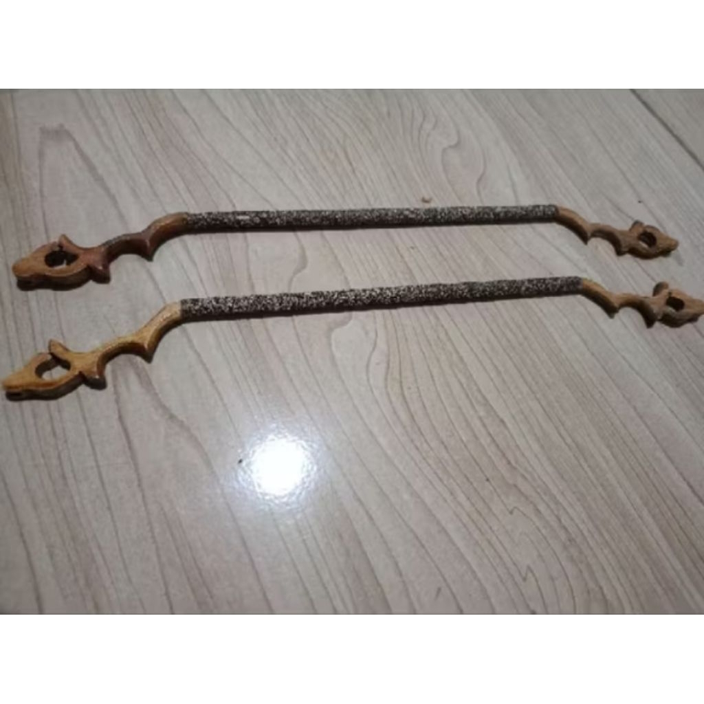 Tangkringan ukir konin colibri sogon ukir