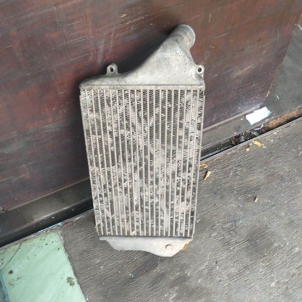 intercooler canter 136 HDL