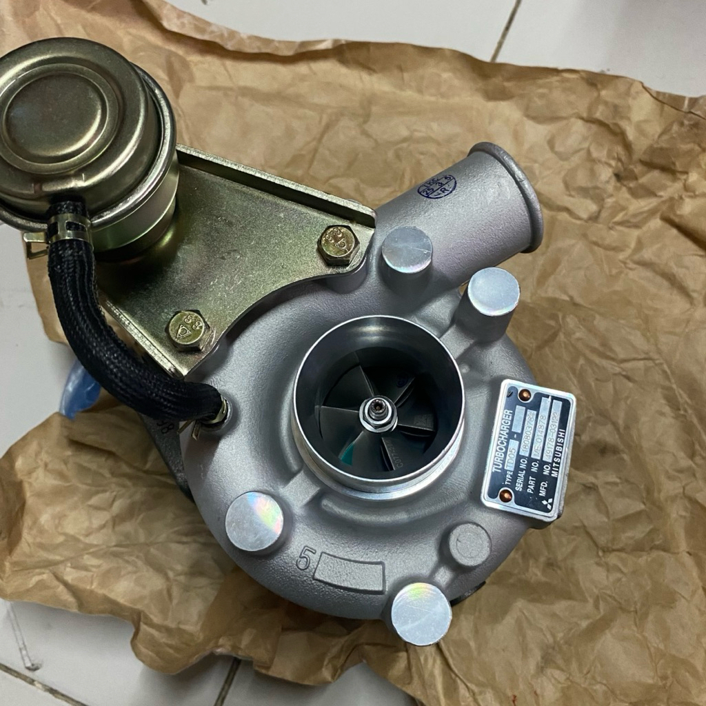Turbocharger turbo keong ps136HDL canter HDL mitsubishi ME014878