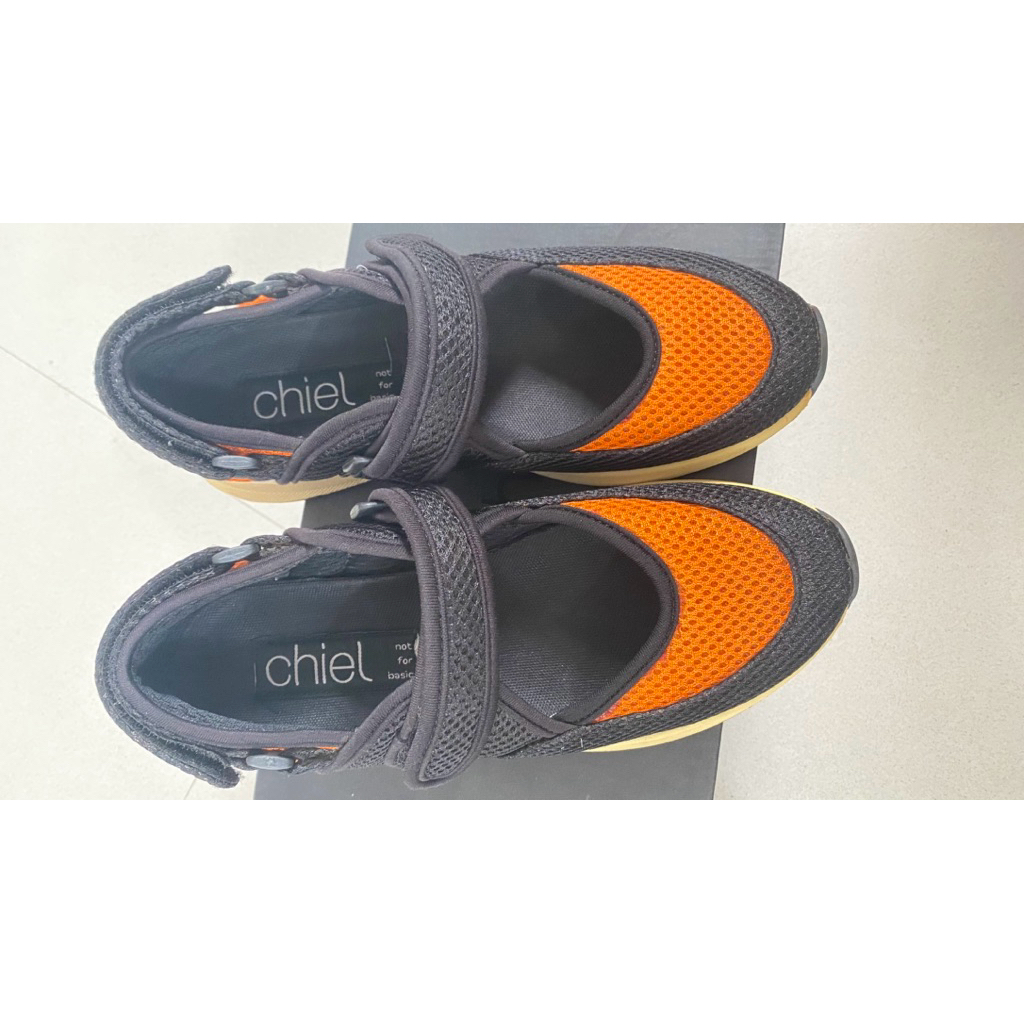 Preloved sepatu wanita merk chiel ukuran 38